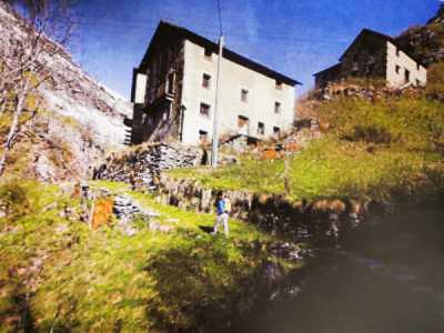 Villa in Vendita a Fobello Alpe Lungostretto s n c