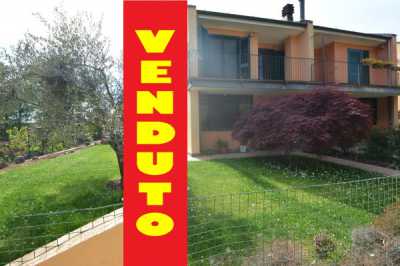 Villa in Vendita a Cavenago di Brianza via Alessandro Manzoni 37