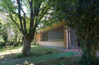 Villa in Vendita a Ravenna via Alberto Salietti 3