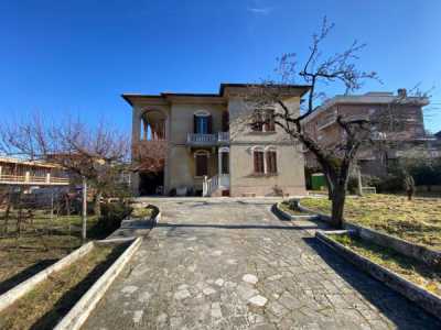 Villa in Vendita a Spoleto via 17 Settembre