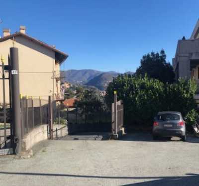 Box Posto Auto in Vendita a Carasco via Morego 45 San Quirico