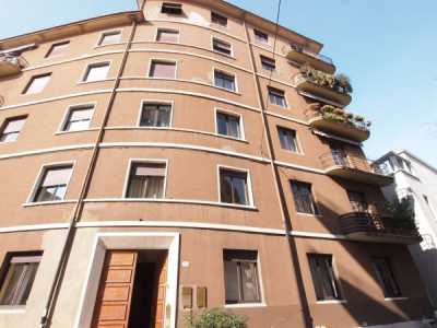 Appartamento in Vendita a Verona via Dei Mutilati