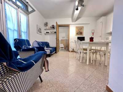 Appartamento in Vendita a Sanremo via Zeffiro Massa 135