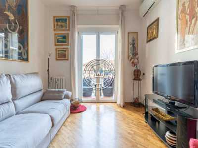 Appartamento in Affitto a Milano via Voghera 9 a