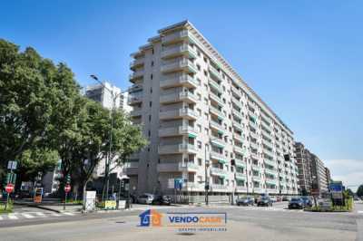 Appartamento in Vendita a Torino via Guido Reni 77