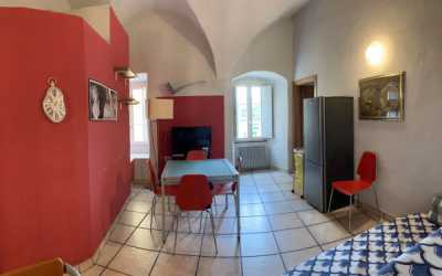 Appartamento in Affitto a Loano Borgo Castello