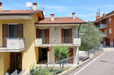 Villa in Vendita a Grezzana via Rial