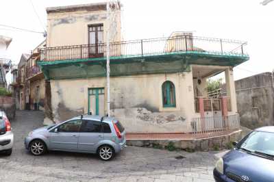 Appartamento in Vendita ad Aci Catena San Nicol