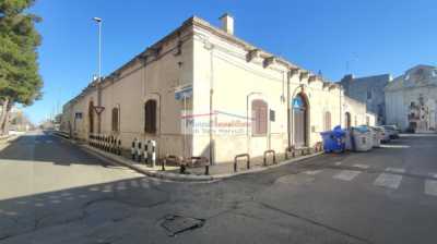 Villa in Vendita a Bari via Francesco Crispi 12