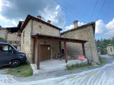 Rustico Casale in Vendita a Grizzana Morandi via Collina di Savignano