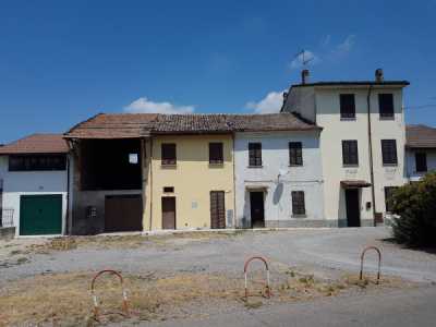 Appartamento in Vendita a Bressana Bottarone via Cinque Martiri della Liberazione