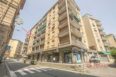 Appartamento in Vendita a Genova via Borzoli 6 Sestri Ponente