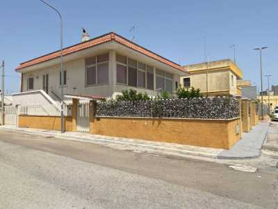 Villa in Vendita ad Avetrana via Campania 9