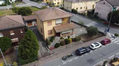 Villa in Vendita a Santo Stefano Lodigiano