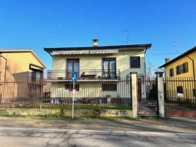 Villa in Vendita a Gambolò via Mortara 92