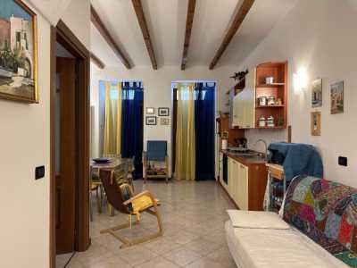 Appartamento in Vendita a Riva Ligure via Nino Bixio