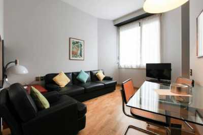 Appartamento in Affitto a Milano via Pantano
