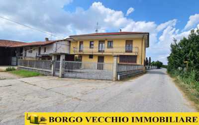 Villa in Vendita a Busca via Mulino Sette Salti 50