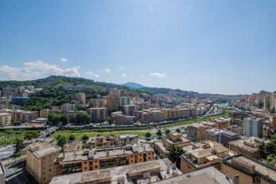 Appartamento in Vendita a Genova via Antonio Burlando 23