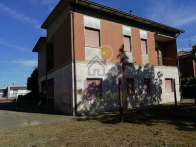 Villa in Vendita a Cremona via ca del Ferro 12