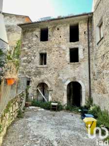 Rustico Casale in Vendita ad Introdacqua via Giuseppe Garibaldi 142