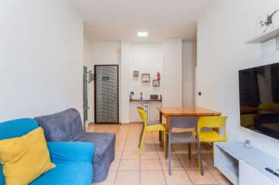Appartamento in Vendita a Milano via Carlo Dolci 24