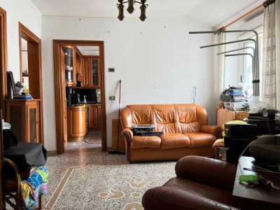Appartamento in Vendita a Savona via Milano