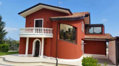 Villa in Vendita a Pedara via Alcide de Gasperi s n c