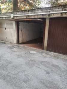 Box Garage in Vendita a Sasso Marconi via Ponte Albano