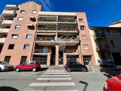 Appartamento in Vendita a Torino via Borgomasino 62