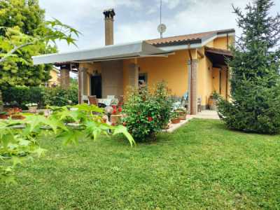Villa in Vendita a Trevignano Romano via Settevene Est 22