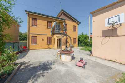 Villa in Vendita a Pianiga via Lago di Como 2
