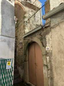 Appartamento in Vendita a Castiglione di Sicilia via Maggiore Baracca 10