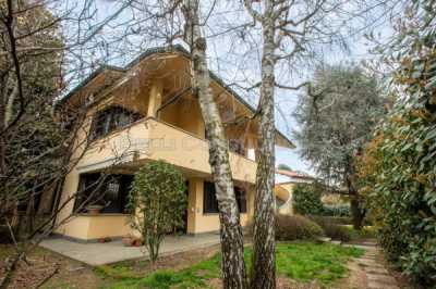 Villa in Vendita ad Abbiategrasso via Luigi Einaudi