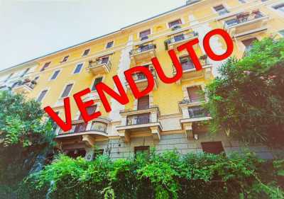 Appartamento in Vendita a Milano via della Sila 30