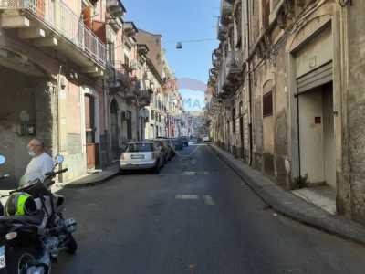 Indipendente in Vendita a Catania via Belfiore 118