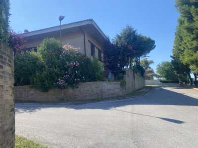 Villa Bifamiliare in Vendita a recanati via del turismo 3