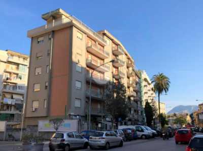 Appartamento in Vendita a Palermo via Serradifalco 103