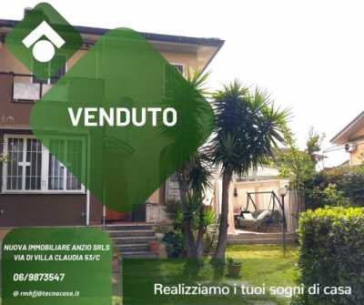 Villa in Vendita ad Anzio via Dei Platani 063