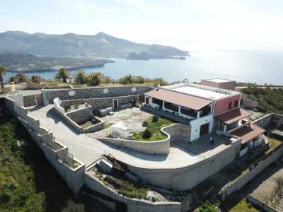 Villa in Vendita a Lipari Contrada Capistello
