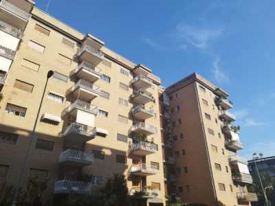 Appartamento in Affitto a Bari via Papa Innocenzo Xii 60