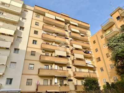 Appartamento in Vendita a Bari via Tenente Cesare Suglia