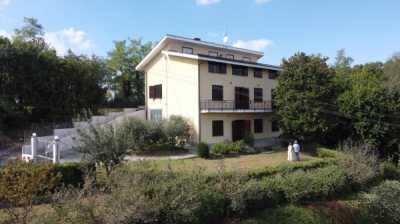 Villa in Vendita a Sciolze Tetti Garrone 27