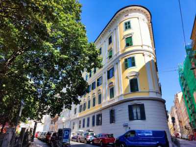 Appartamento in Vendita a Trieste via di Cologna 2