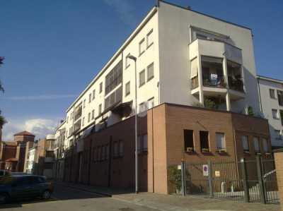 Appartamento in Vendita a Settimo Milanese Appartamento via Ciniselli 5