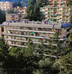 Appartamento in Vendita a Genova via Capri 99