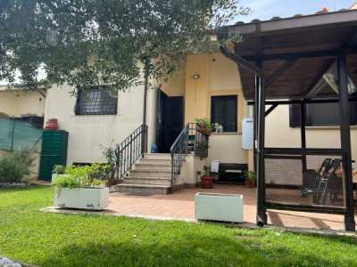 Villa in Vendita a Bracciano via Olmata Tre Cancelli