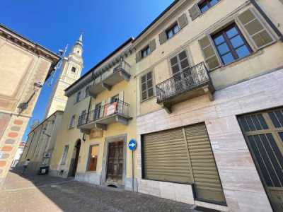 Appartamento in Affitto a Carignano via Palazzo Civico 11