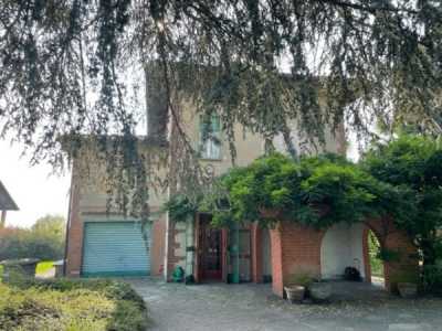 Villa in Vendita a Castagneto po Strada Cimenasco 1