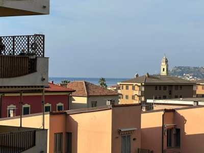 Appartamento in Vendita a Santo Stefano al Mare via Aurelia 88